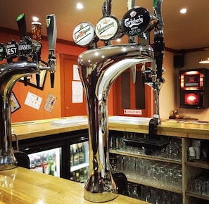 Bar (on property) - Belgrave Arms Hotel (Helmsdale)