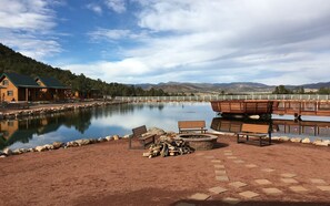 On the beach, kayaking - Holmstead Ranch Resort (Veyo)