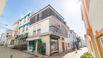 住宿正面