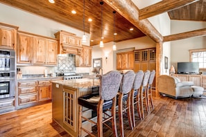 House, Multiple Beds (Christie Heights Retreat) | Private kitchen | Fridge, microwave, oven, stovetop