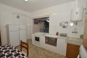 4 bedrooms