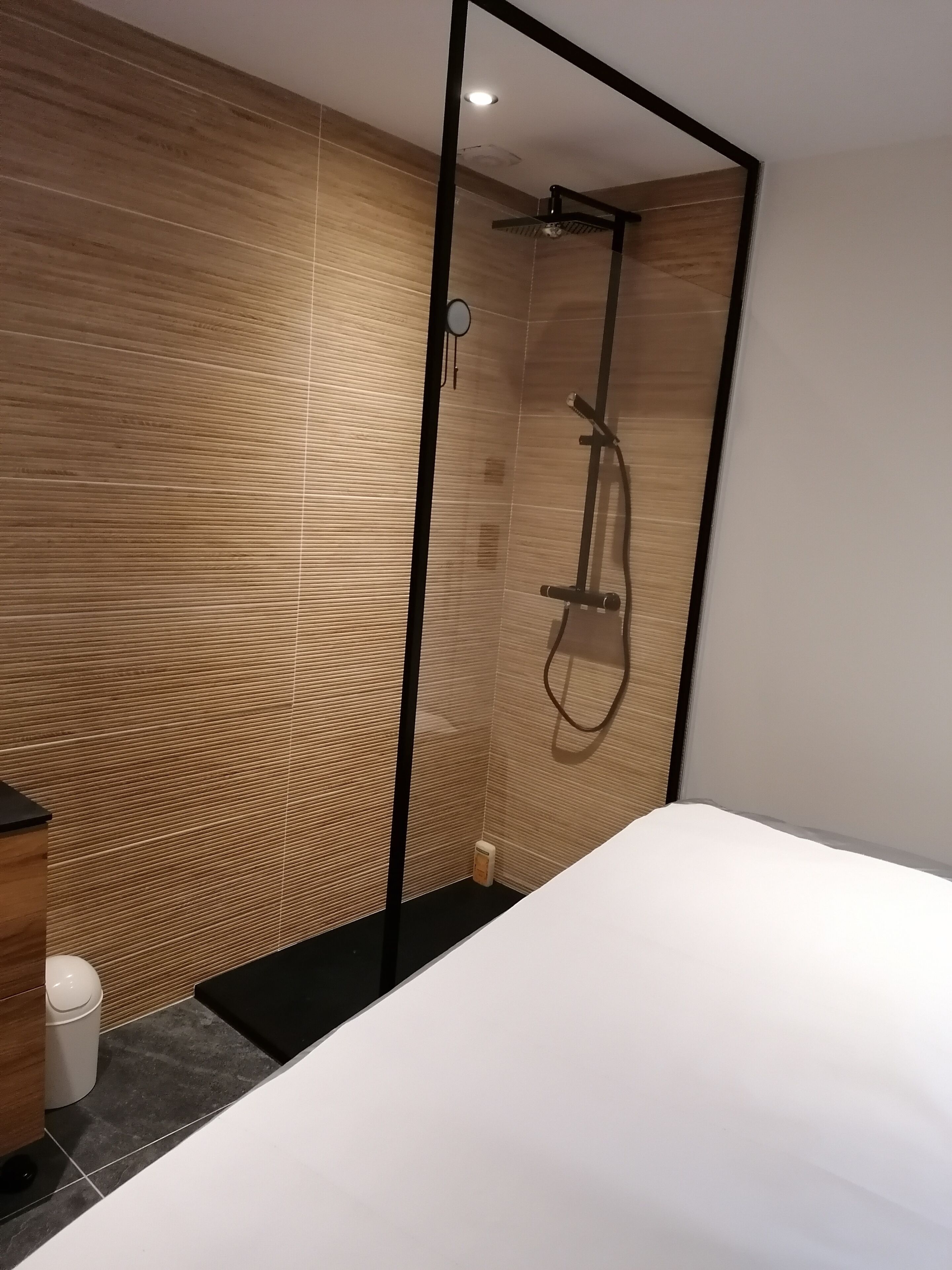Body treatments, deep-tissue massages, body wraps, body scrubs, massages