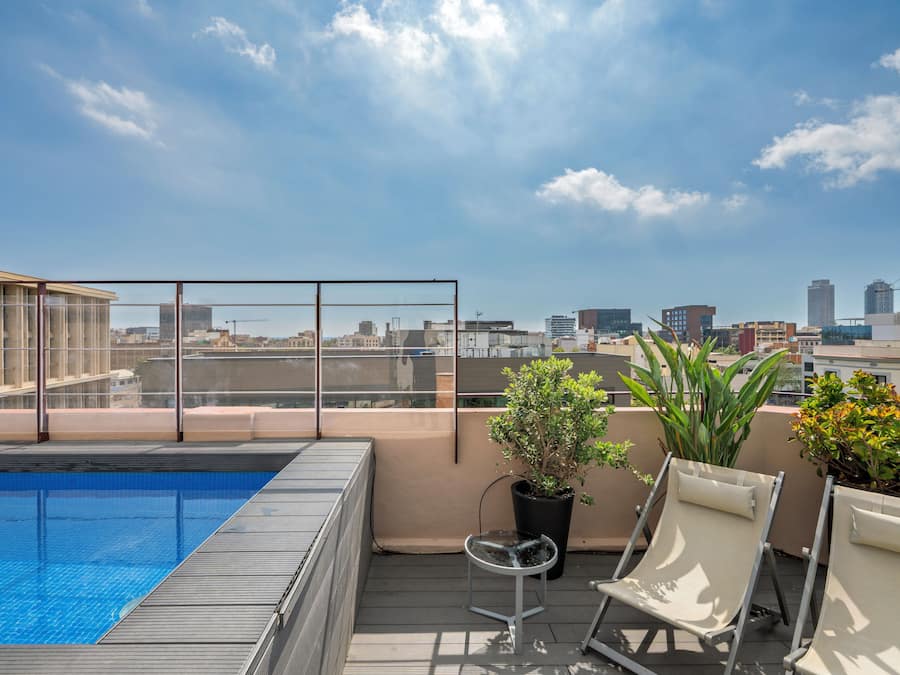 Seasonal outdoor pool