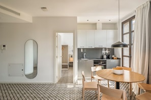 Comfort Apartment, 2 Bedrooms | Private kitchen - Aspasios Poblenou Apartments  (Barcelona)