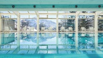 Piscine couverte
