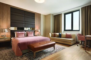 Room, 1 Queen Bed, Non Smoking (Efficiency) - Hawthorn Suites By Wyndham Istanbul Airport (Istanbul)