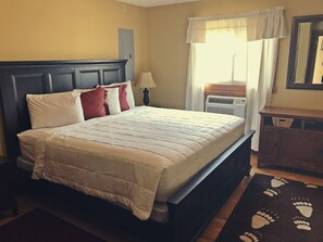 Premium bedding, free WiFi
