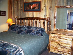 Premium bedding, free WiFi