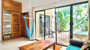 Apartamento, 2 habitaciones, bañera de hidromasaje | Caja fuerte