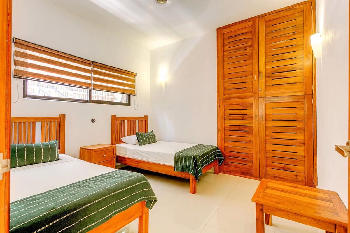 1 bedroom, premium bedding, in-room safe, laptop workspace