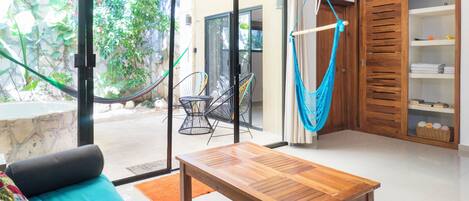 Apartment, 2 Bedrooms, Hot Tub | Safe