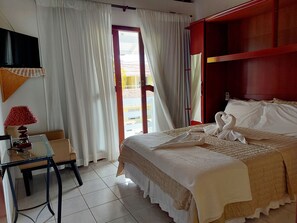 Standard Double Room (Casal 5) | Free WiFi, bed sheets