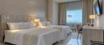 Hotel Dorado Plaza Alto Prado