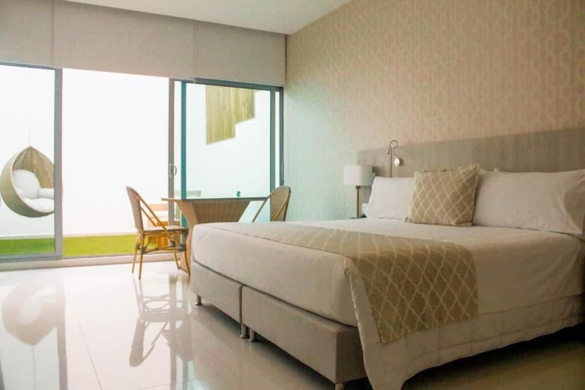 1 slaapkamer, luxe beddengoed, een minibar, een kluis op de kamer