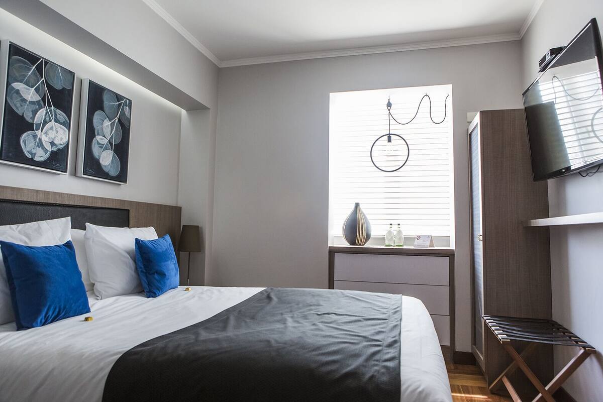 Standard Double Room, 1 Queen Bed