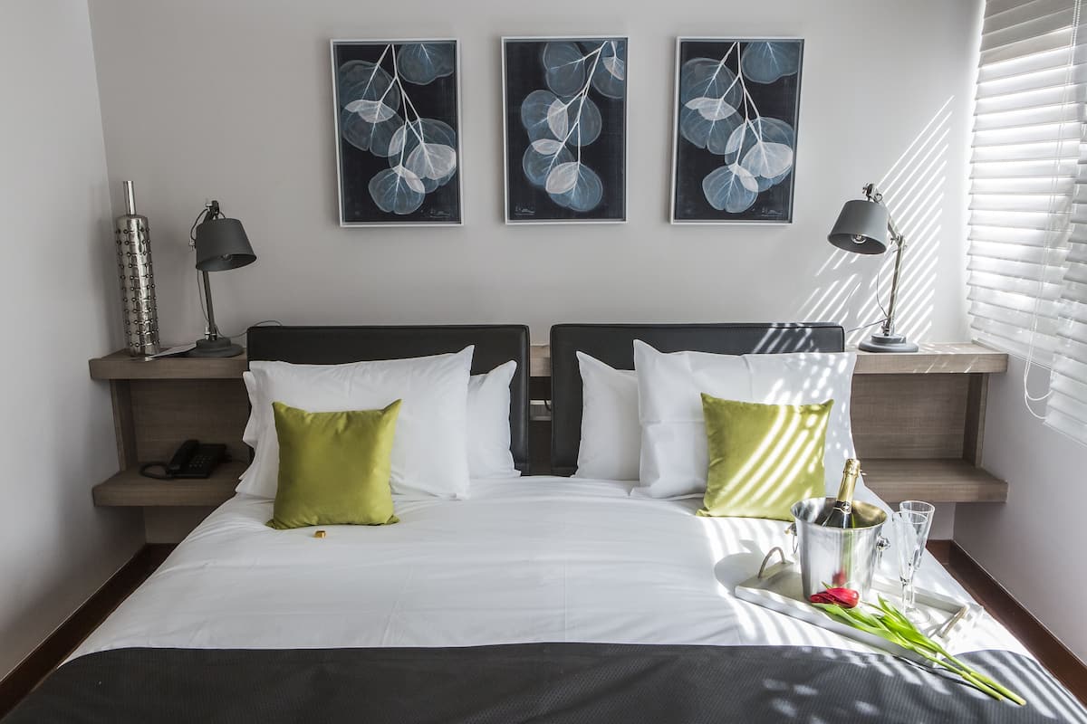 Superior Double Room | Premium bedding, down comforters, pillowtop beds, minibar