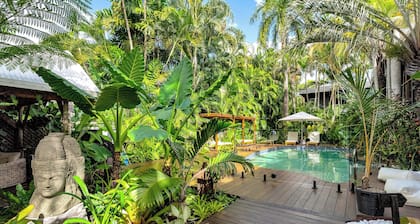 The Palms at Palm Cove