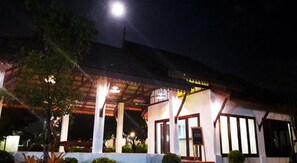 Khu sảnh