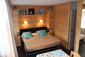 1 chambre, fer et planche Ă repasser, Wi-Fi gratuit