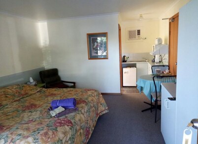 Milang Lakes Motel