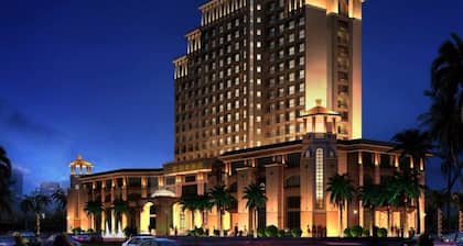 Chateau Star Sea Hotel