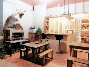 Bar (en la propiedad)