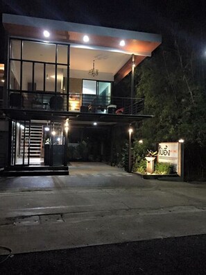 Front of property - evening/night