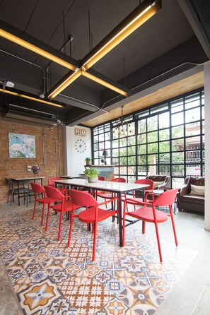 Comptoir d’enregistrement et de départ