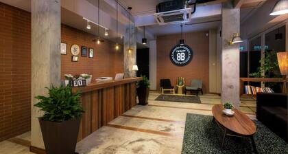 Hotel Twenty 8B