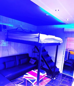 Design Studio, 1 Double Bed, Balcony