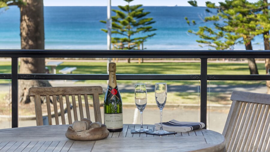 Beachfront on Golden Mile