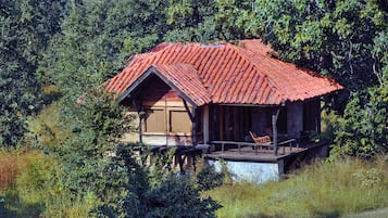 Luxury Bungalow, 1 King Bed, Non Smoking, Garden Area | In-room safe, desk, blackout curtains, rollaway beds