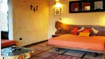 In-room safe, desk, blackout curtains, rollaway beds