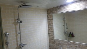 Comfort Room, 1 Katil Ratu (Queen), Mountainside | Wi-fi percuma 