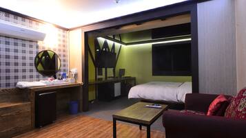 Quarto luxo | Wi-Fi de cortesia, roupa de cama