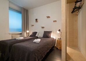 双床房 | 隔音、免费 WiFi