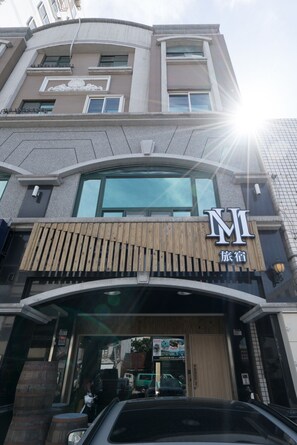 Property entrance - M House (Hualien City)
