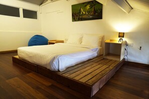 Double Room | In-room safe, free WiFi - BaobaBed Hostel Chinatown, Yangon (Yangon)