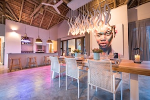 Villa | Bahagian dalam