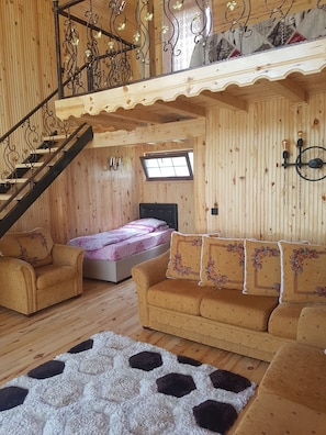 Classic-Villa, 2 Schlafzimmer | Wohnbereich