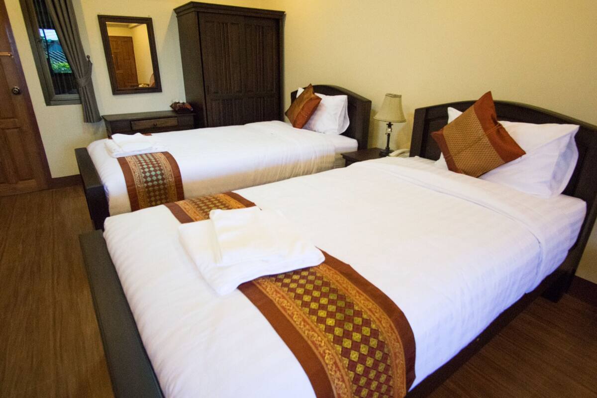 Standard Twin Room  | Minibar, blendingsgardiner og wi-fi (inkludert)