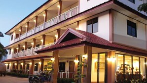 Exterior - Nan Baankhun Hotel (Nan)