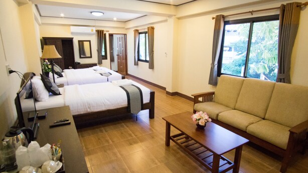 Family Room  | Minibar, blackout drapes, WiFi (free) - Nan Baankhun Hotel (Nan)