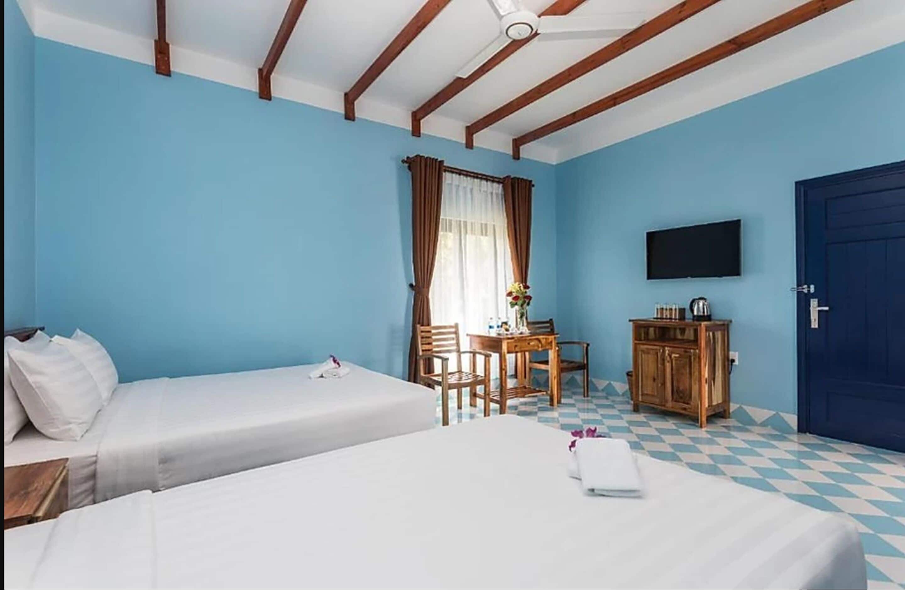 deluxe triple bungalow | 1 bedroom, minibar, in-room safe, desk