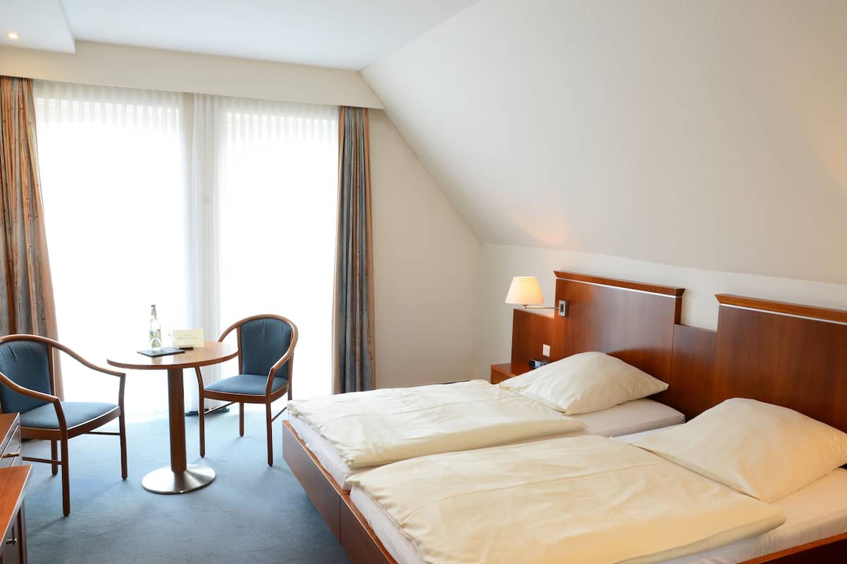 Superior Double Room | Minibar, desk, laptop workspace, WiFi (free)