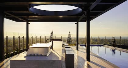 The Chen Melbourne - Art Series