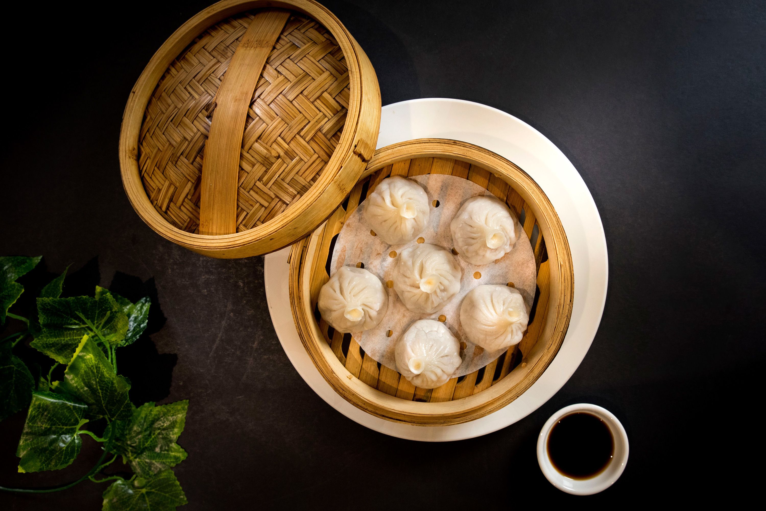 breakfast, lunch and dinner served