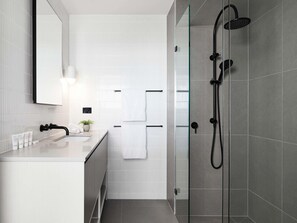 Minibar, in-room safe, desk, blackout curtains - The Chen Melbourne - Art Series (Box Hill)