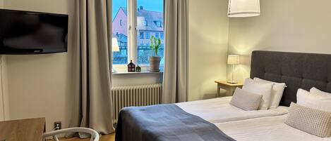 Standard-Doppelzimmer, Stadtblick