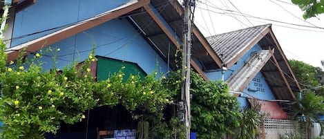 Overnatningsstedets facade